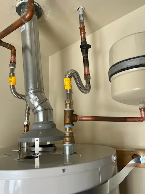 Water heater installation and plumbing repair in Presidential Estates